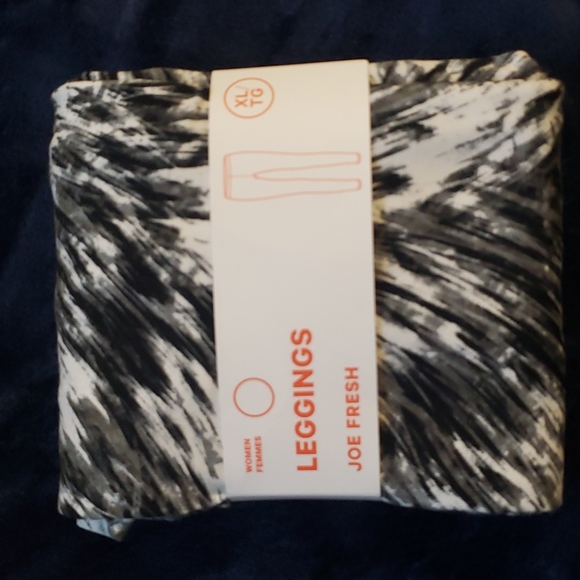 2/$20 or 3/$29 - Joe Fresh Leggings (New) - Picture 5 of 6